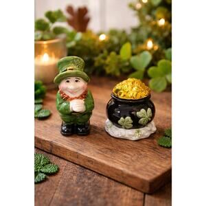 Appletree Designs Leprechaun & Pot of Gold Salt Pepper Shakers St Patrick